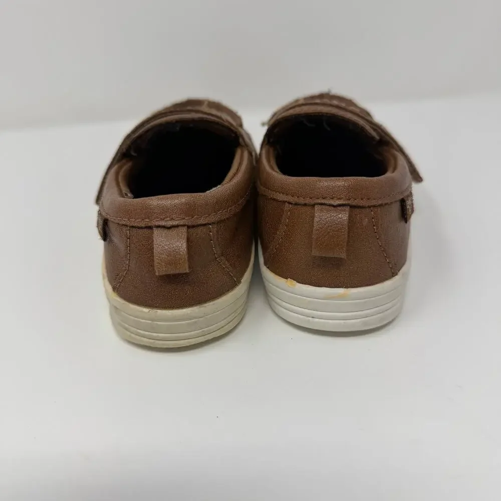 OshKosh B’gosh Toddler Loafers Brown Hook Loop Size 9M